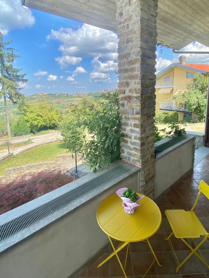 Villa Spicchio Di Langa - Casa Indipendente Tra Le Vigne E Le Alpi à Belvedere Langhe Extérieur photo